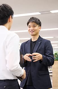 人と仕事を知る